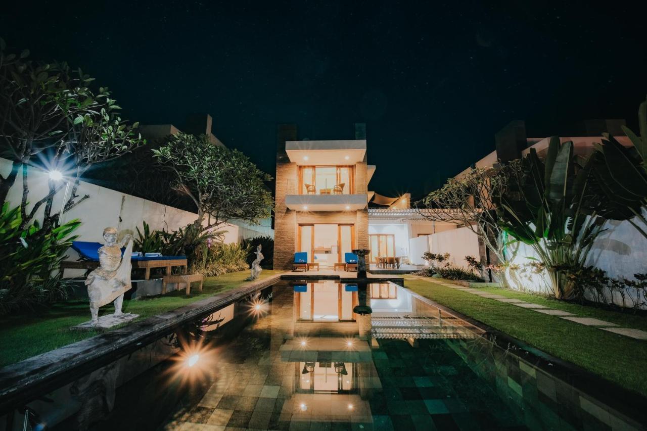 Bali Diamond Estates & *