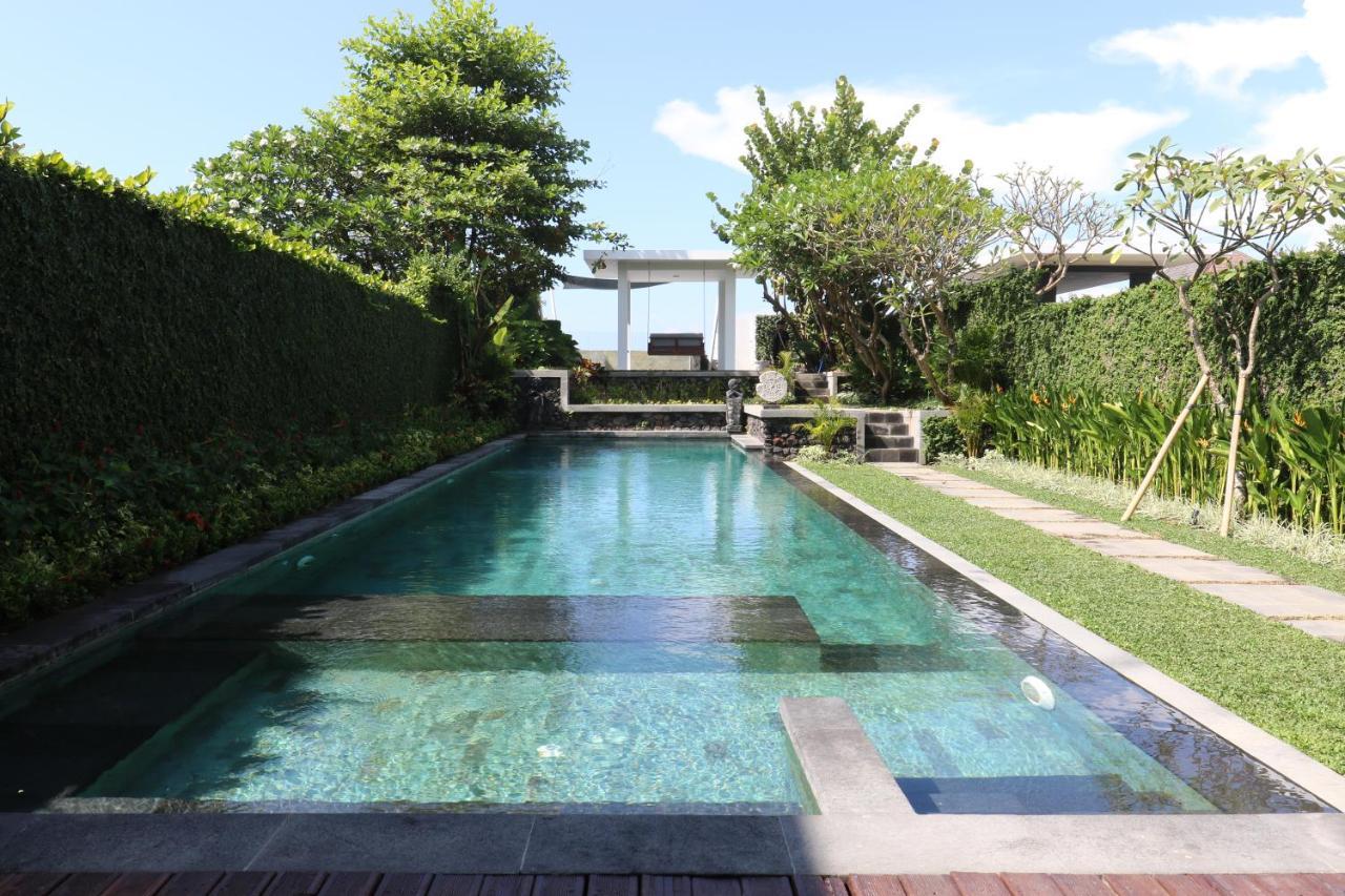 Bali Diamond Estates & Keramas